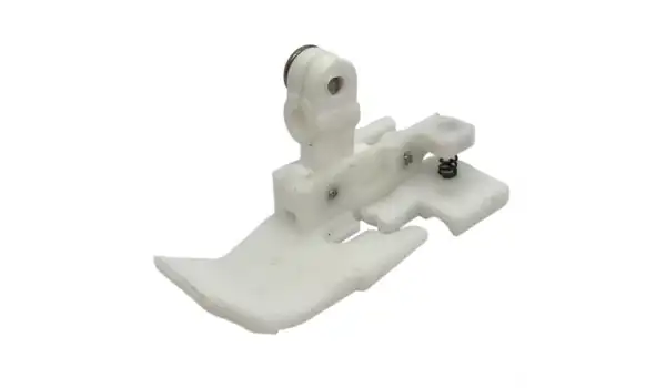 Siruba Overlok 5 İp Plastik Ayak / T504