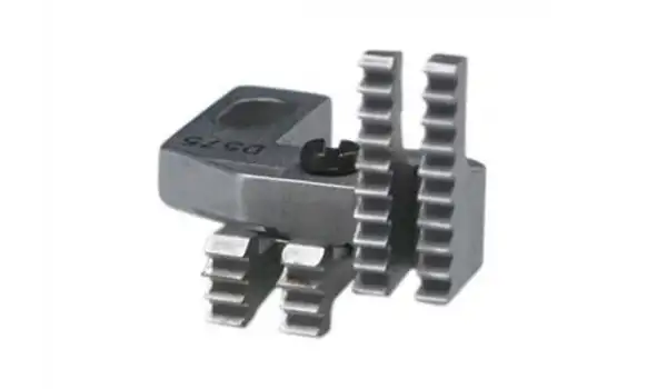 Siruba Overlok Makine 4 İplik Arka Dişli /D575