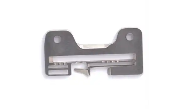 Yamato Fomax Overlok 4 İp Kıstımalı Plaka / 2108013