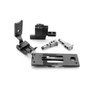 Brother 845 Seri Çift İğne Makine Ters Çima Ayak 3/16 (4,8 Mm) /P112BL3/16,1/32