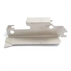 Pegasus Overlok M700 4 İp Yan İç Kapak/ 209633AO