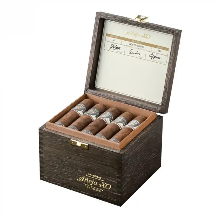 Balmoral Añejo XO Gordito 20li Kısa Puro