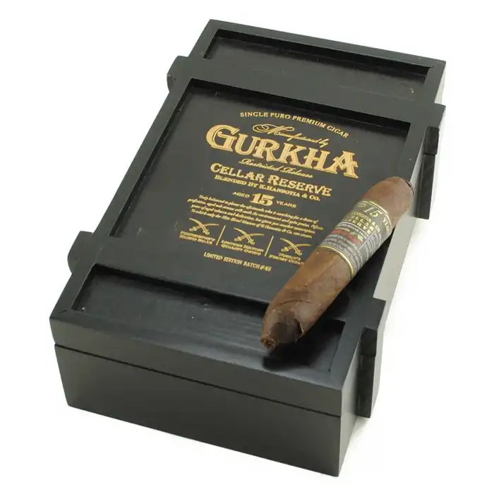 Gurkha Cellar Reserve Limitada 15 Year Solara Double Robusto 20li Puro