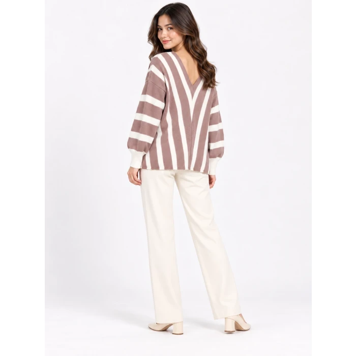 Lina V Yaka Çizgi Desenli Oversize Triko Kazak