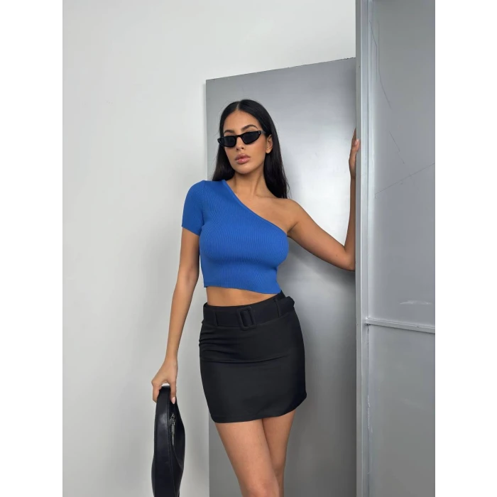 Mira Tek Omuz Fitilli Triko Crop Top