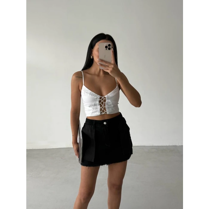 Nora Cep Detaylı Siyah Denim Mini Etek
