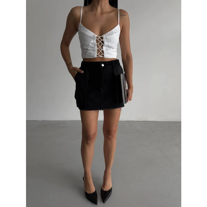 Nora Cep Detaylı Siyah Denim Mini Etek