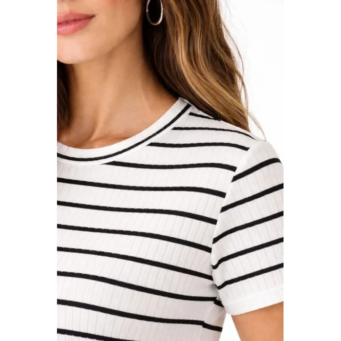 Çizgili Yazlık Triko T-Shirt Bisiklet Yaka Rahat Kalıp Tişört - Beyaz