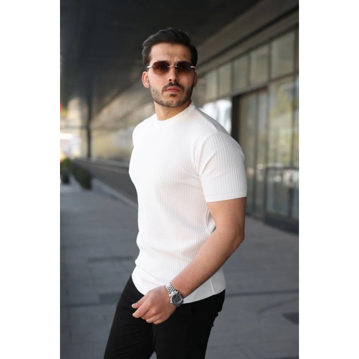 Erkek Bisiklet Yaka Petek Dokulu Kısa Kollu Triko Tişört