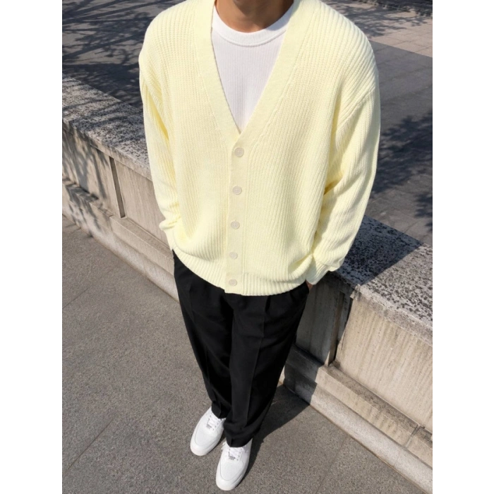 Erkek Düğmeli Triko Hırka
