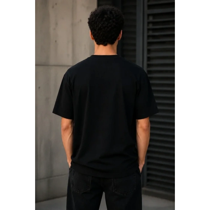 Erkek Gotik Yazı Baskılı Oversize Bisiklet Yaka T-Shirt - Siyah