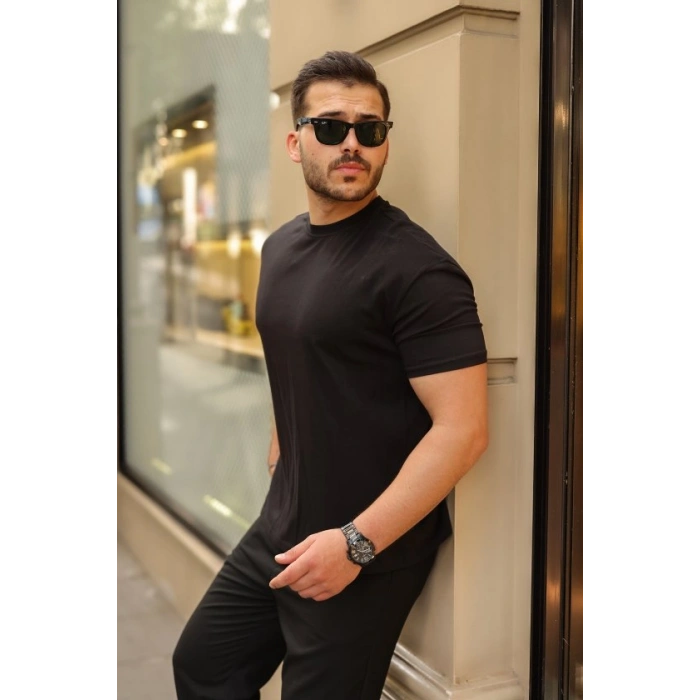 Erkek Kolları Dar Kesim Rahat Kalıp Basic Tişört