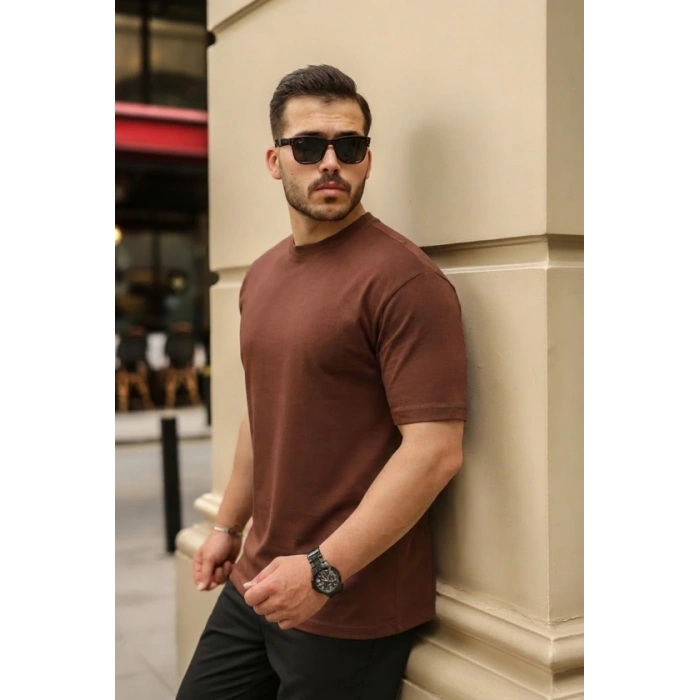 Erkek Kolları Dar Kesim Rahat Kalıp Basic Tişört