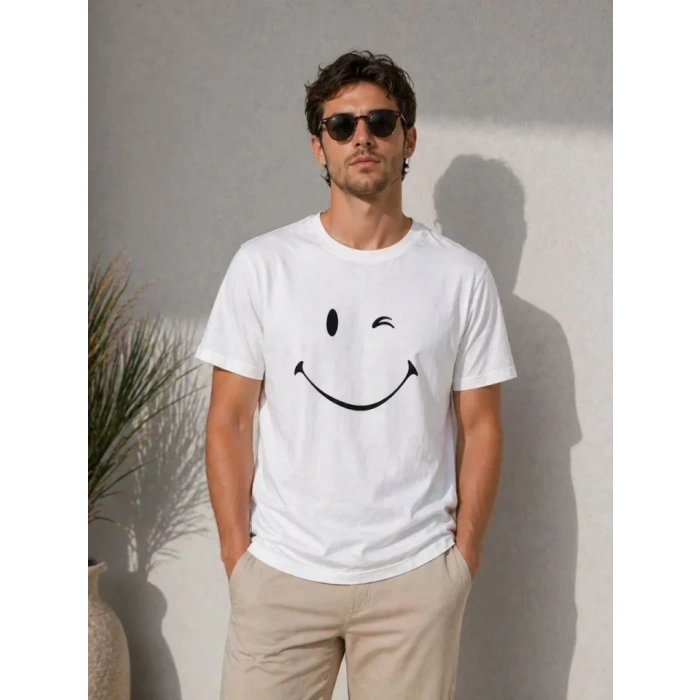 Erkek Minimal Gülümseyen Yüz Baskılı Tişört Kısa Kol Yazlık T-Shirt - Beyaz