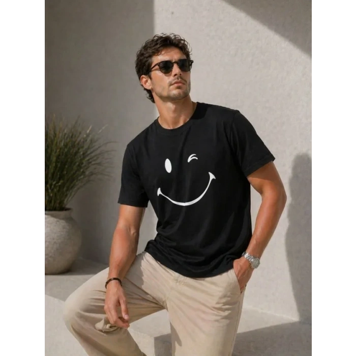 Erkek Minimal Gülümseyen Yüz Baskılı Tişört Kısa Kol Yazlık T-Shirt - Siyah