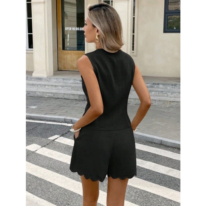 Kadın Askılı V Yakalı önden Düğmelı Bluz Ve Short Ikli Takım