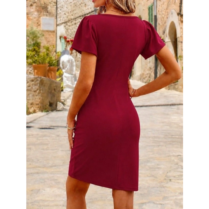 Kadın Kısa Kollu Kare Yakalı Yandan Büzgülü Kısa Ithal Krep Elbise
