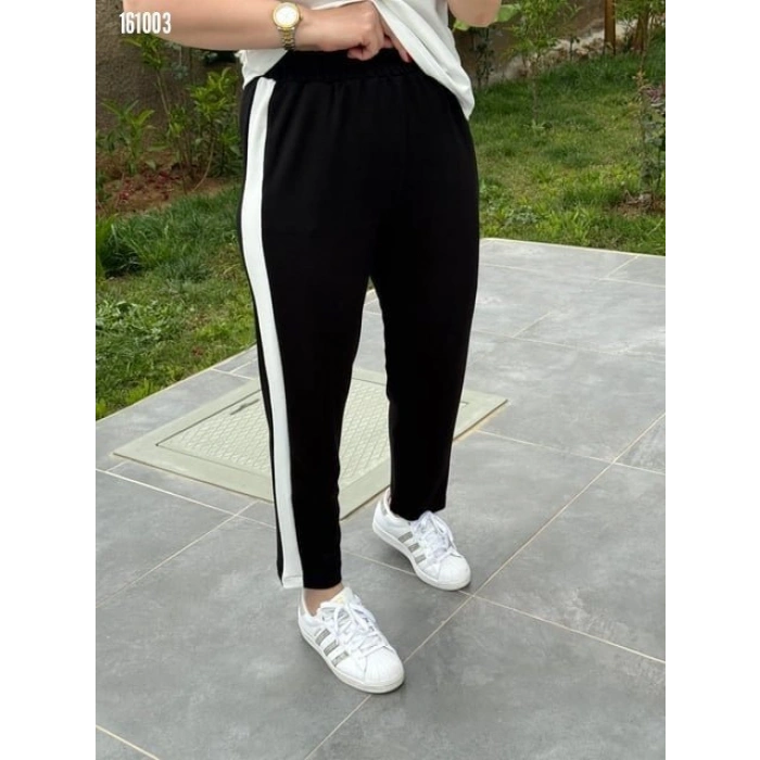 Kadın Kısa Kollu Modal Dokulu Kumaş Yanı şeritli Takım