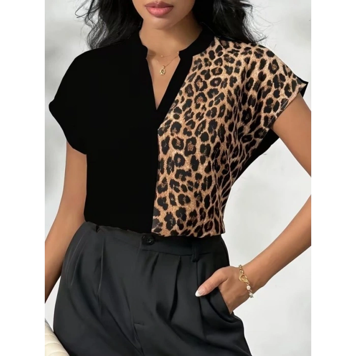 Kadın Kısa Kollu V Hakim Yakalı Leopar Desenli Sandy Bluza