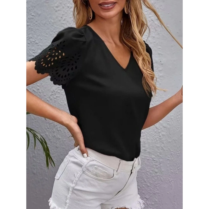 Kadın Kısa Kollu V Yakalı Kolu Dantelli Dubai Bluz