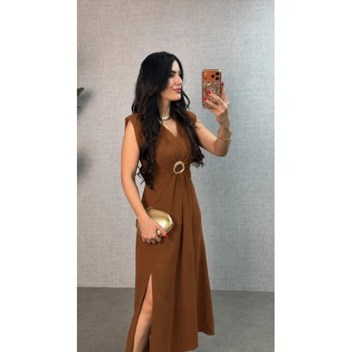 Kadın Kısa Kollu Vatkalı önden Tokalı Yandan Yırtmaçlı Uzun Ithal Krep Elbise