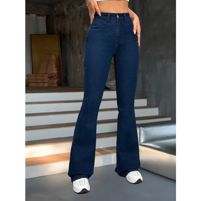 Kadın Yüksek Bel Paçaya Doğru Geniş Kot Pantolon