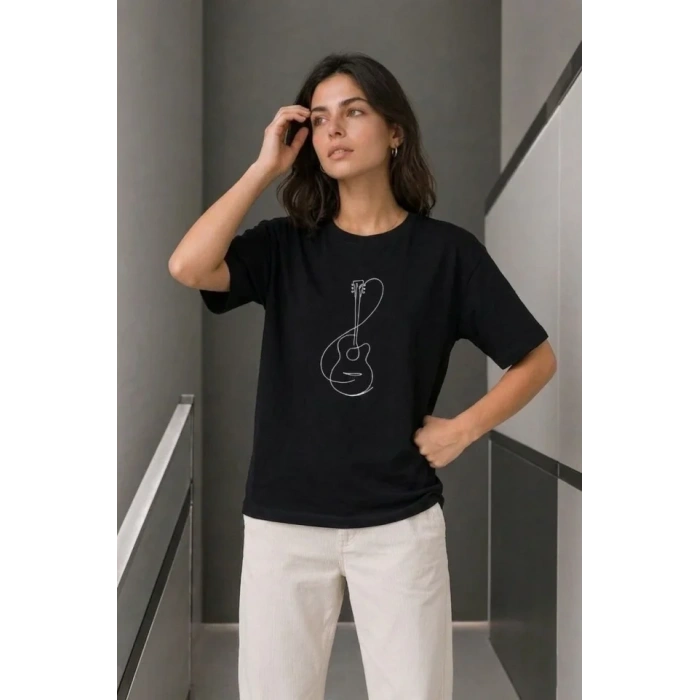 Minimal Gitar Baskılı Tişört T-Shirt Yazlık Kısa Kol Bisiklet Yaka T-Shirt - Siyah