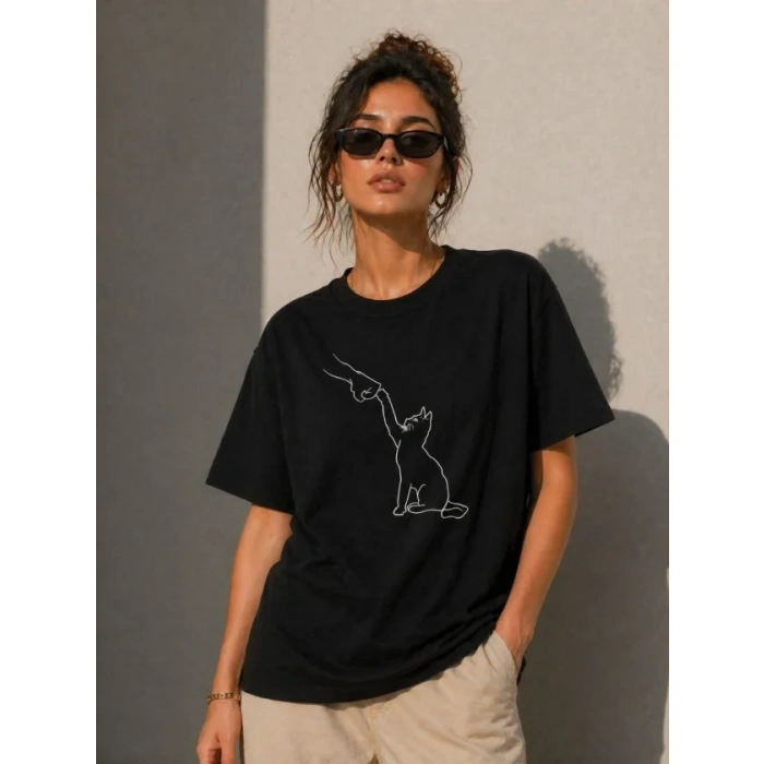 Minimal Kedi Çizim Baskılı Tişört Kısa Kol Yazlık T-Shirt - Siyah