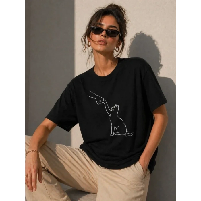 Minimal Kedi Çizim Baskılı Tişört Kısa Kol Yazlık T-Shirt - Siyah