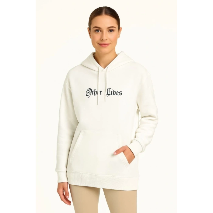 Oversize Üç İplik Şardonlu Kapüşonlu Sweatshirt – Beyaz “Other Lives” Ön Ve Arka Baskılı, Kanguru Cepli, Ribanalı Rahat Kışlık Model Beyaz
