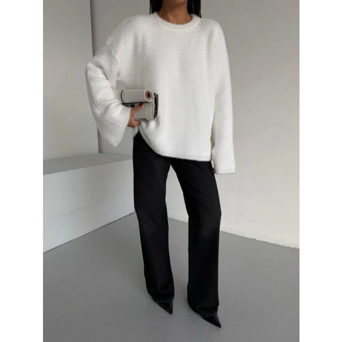 Yumuşak Dokulu Oversize Triko Kazak – Ekru - Ekru