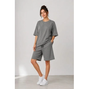 Alt Üst Takım İki İplik Kumaş Bisiklet Yaka Tişört Cepli Diz Altı Şort - Füme