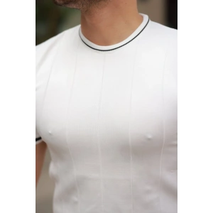 Erkek Bisiklet Yaka çizgi Desenli Ribanalı Kısa Kollu Tshirt
