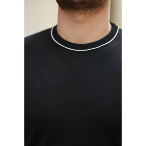 Erkek Bisiklet Yaka Ribanalı Kısa Kollu Tshirt