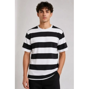 Erkek Çizgili Oversize Tişört Bisiklet Yaka Kısa Kol Yazlık T-Shirt - Siyah