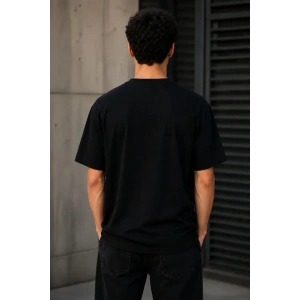 Erkek Gotik Yazı Baskılı Oversize Bisiklet Yaka T-Shirt - Siyah