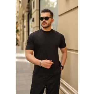 Erkek Kolları Dar Kesim Rahat Kalıp Basic Tişört