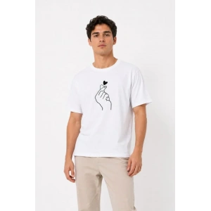 Erkek Kore Parmak Kalp Aşk Temalı Minimal Baskılı Tişört Yazlık Kısa Kol T-Shirt - Beyaz
