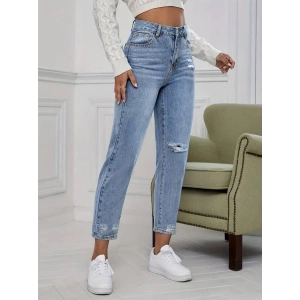 Kadın Açık Mavi Yırtık Mom Fit Kot Pantolon