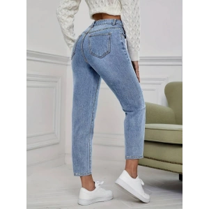 Kadın Açık Mavi Yırtık Mom Fit Kot Pantolon
