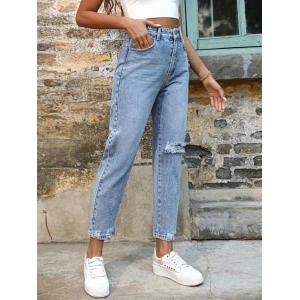 Kadın Açık Mavi Yırtık Mom Fit Kot Pantolon