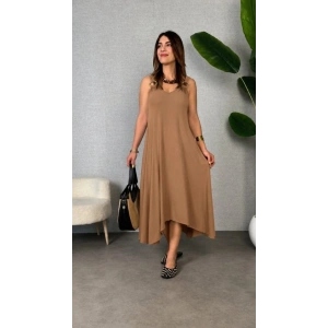 Kadın Askılı V Yakalı Halka Detaylı Asimetrik Kesim Detaylı Viskon Maxi Elbise