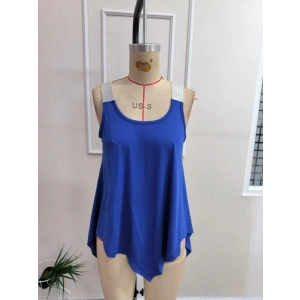 Kadın Askılı Yuvarlak Yaka Asimetrik Kesım Detaylı Viskon Bluz