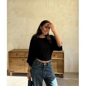 Kadın Kayık Yaka Yarasa Kol Dökümlü Kısa Bluz