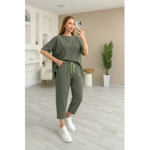 Kadın Kısa Kollu Bisiklet Yaka Viskon Iki Iplik Bluz Ve Pantolon Ikili Takım