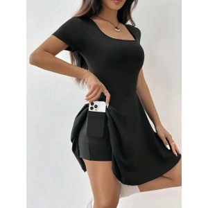 Kadın Kısa Kollu Kare Yaka Short Detaylı Cepli Dalgıç Elbise