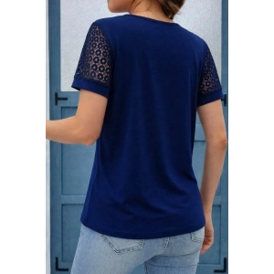 Kadın Kısa Kollu V Yakalı Dantel Detaylı Viskon Bluz