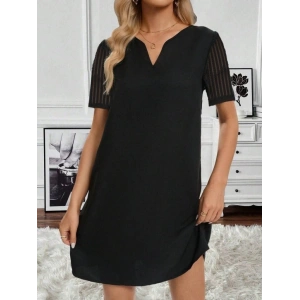 Kadın Kısa Kollu V Yakalı Kısa Janjan Krep Elbise