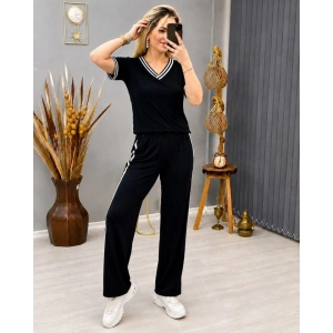 Kadın Kısa Kollu V Yakalı Viskon Iki Iplik Bluz Ve Pantolon Ikili Takım