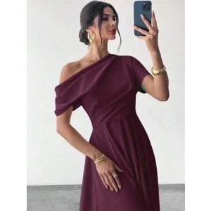 Kadın Omuzdan Açık Kısa Kollu Omuzdan Pileli Uzun Janjan Krep Elbise